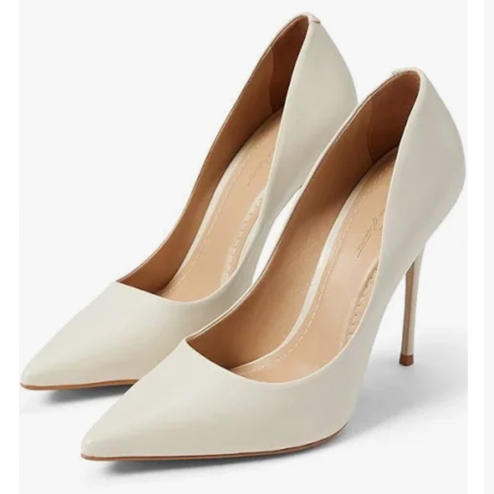 Massimo Matteo Women's Pointy Toe Pump 7.5